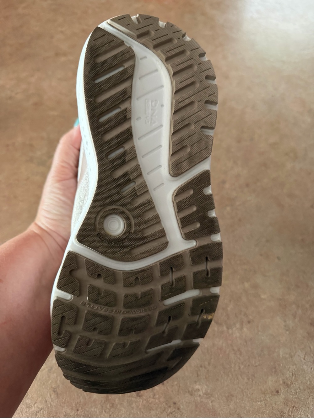 Brooks Ariel GTS 24 Women’s Run/Walk Athletic Shoes 8.5 2E - Picture 5 of 11